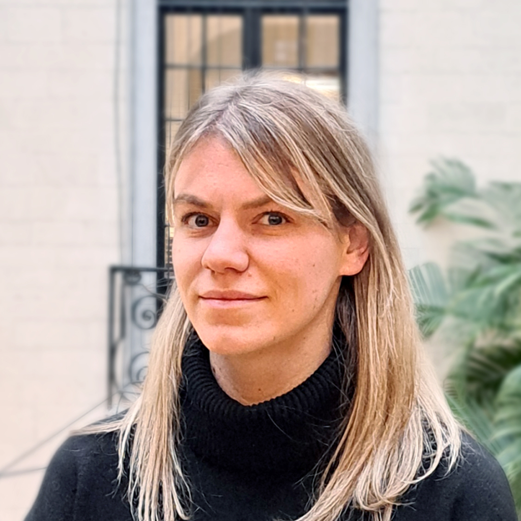 Lore Bück Finance Manager/Controller bij CORES Development